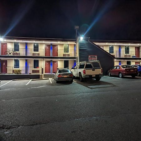 Executive Inn Coopersburg Esterno foto