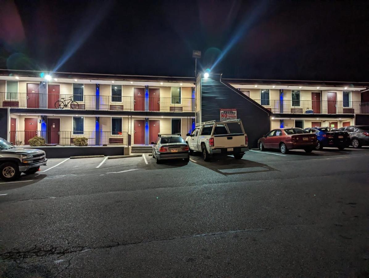 Executive Inn Coopersburg Esterno foto